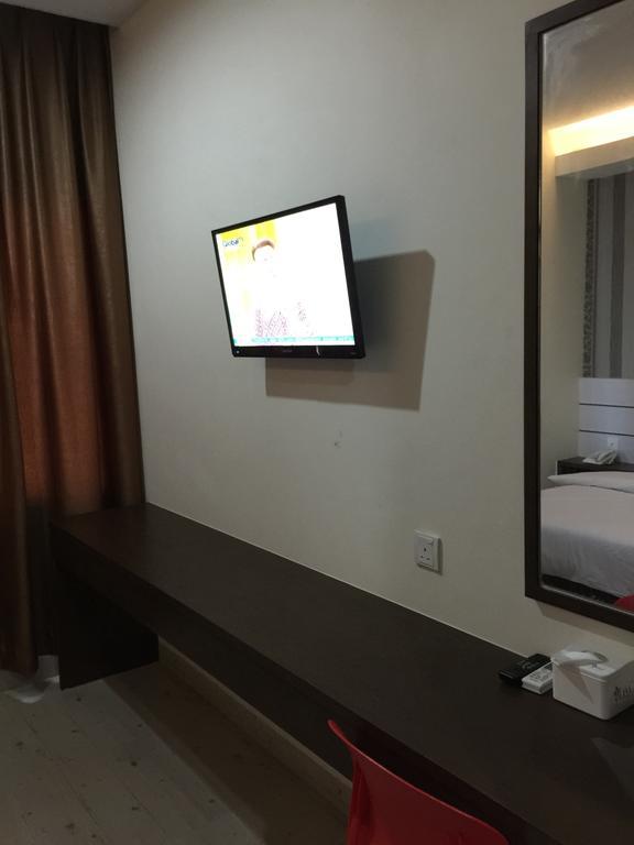 Redlink Hotel Batam Номер фото